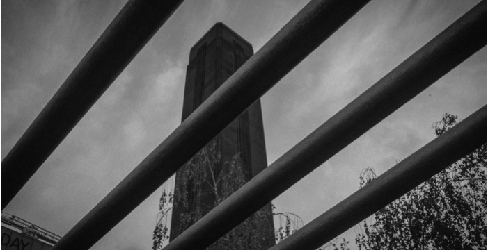 Photo showing diagonal lines and shapes