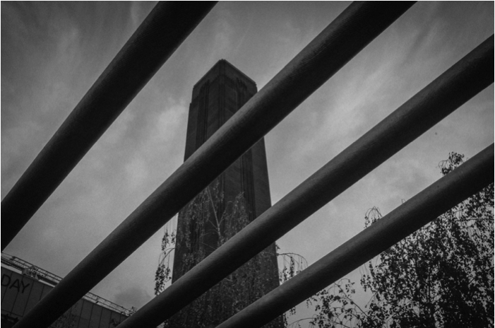 Photo showing diagonal lines and shapes